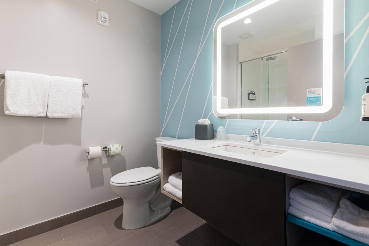 Avid Hotel Summerville By Ihg Exterior photo